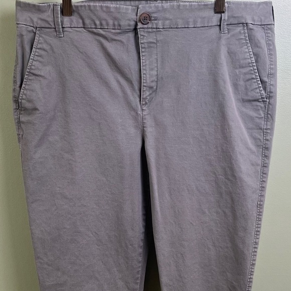 Lot 4 Old Navy Bootcut Woman's Chino Pants Gray Navy Khaki Size 16 Tall - Picture 3 of 16